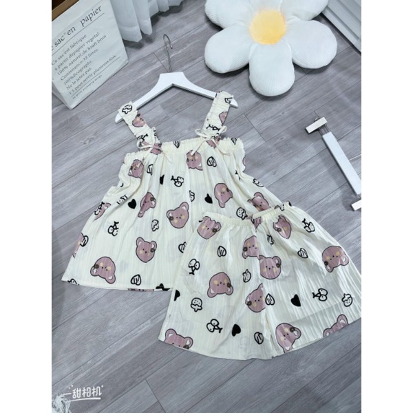 sét bộ đùi hai dây gân hình siêu iu .