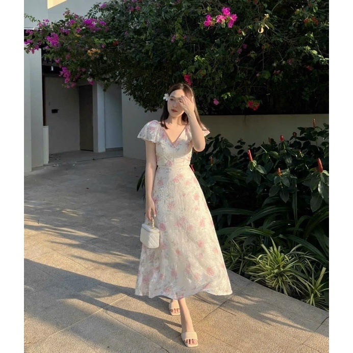 Đầm váy maxi hoa thêu tay cánh tiên hoạ tiết hoa nổi siêu xinh sang chảnh đi biển xuất sắc-MaxiTinTin