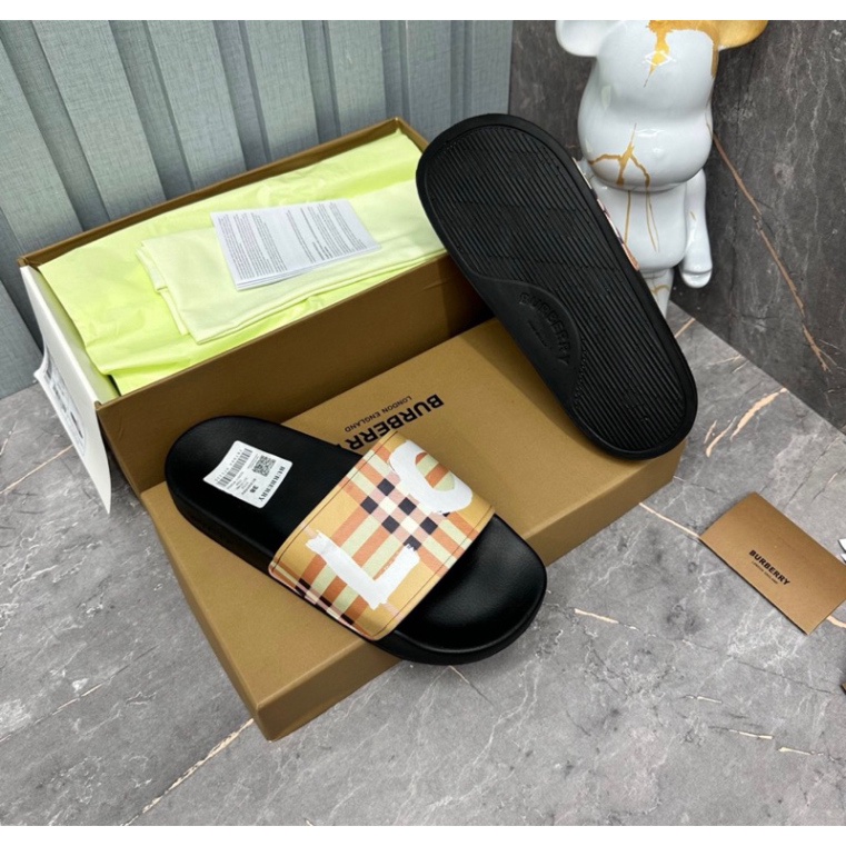 Dép buberry nam dép lê bbr love quai ngang đế cao su thiên nhiên black color vàng