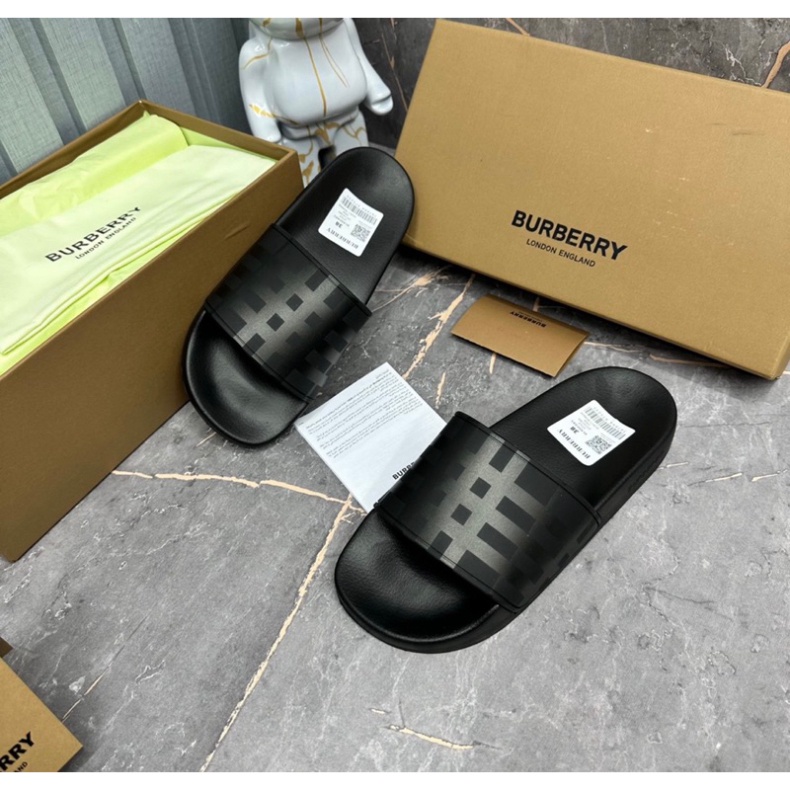 Dép buberry nam dép lê bbr love quai ngang đế cao su thiên nhiên black color vàng