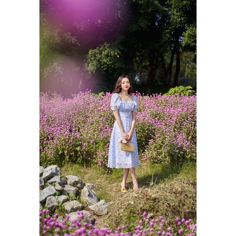 Váy Nomi dress sz M mới cứng