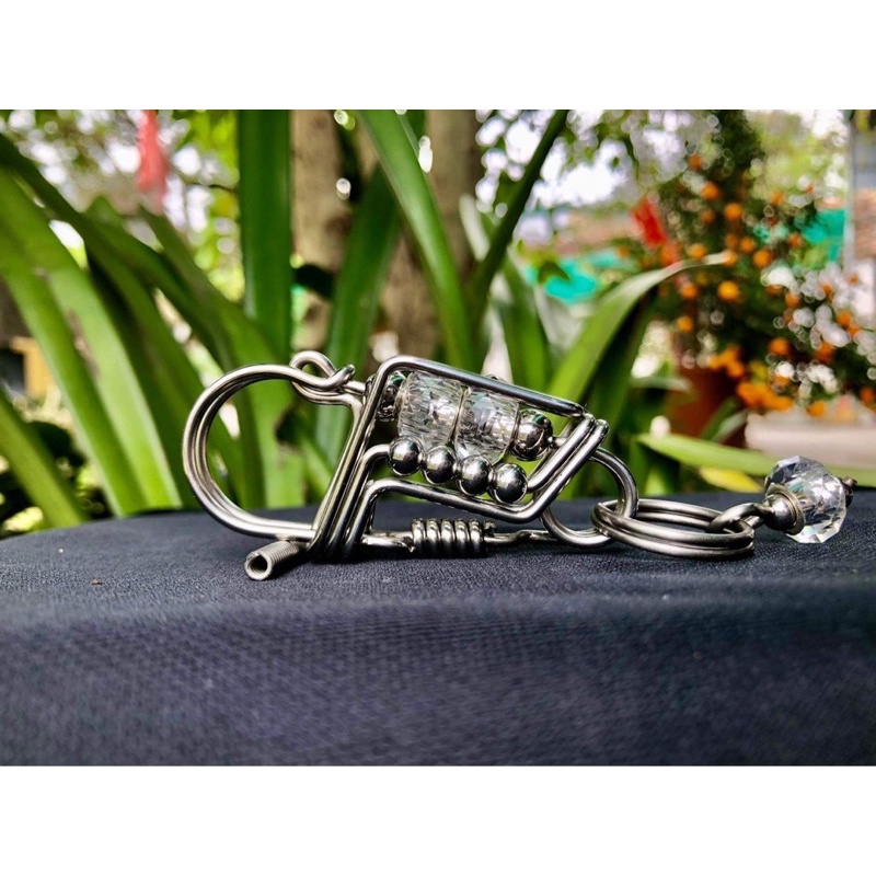 Móc khoá inox thủ công Phong Thuỷ