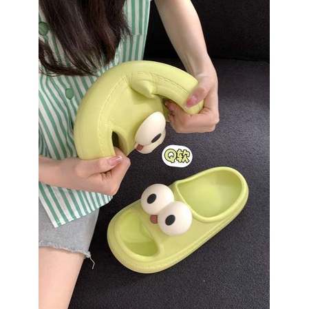 Dép Nữ Sinh Đôi Mắt To Dễ Thương Mùa Hè Đáy Dày Ở Nhà