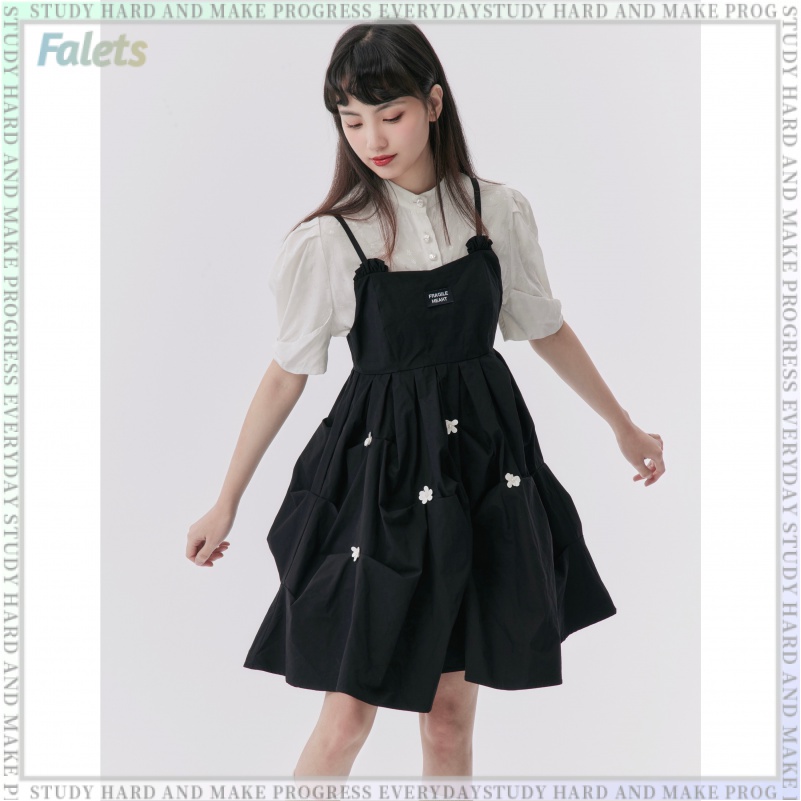 Set đầm babydoll váy 2 dây váy hè nữ Áo Sơ Mi Trắng Tay Phồng Mẫu Mới Mùa Hè+Bộ Váy Hai Dây Màu Đen