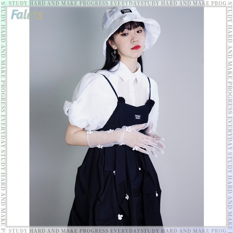 Set đầm babydoll váy 2 dây váy hè nữ Áo Sơ Mi Trắng Tay Phồng Mẫu Mới Mùa Hè+Bộ Váy Hai Dây Màu Đen