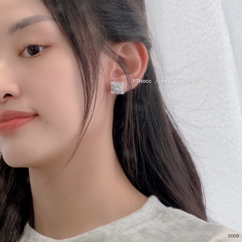 Bông tai, khuyên tai nữ đính full đá paguet form vuông sang trọng .PTNACC.