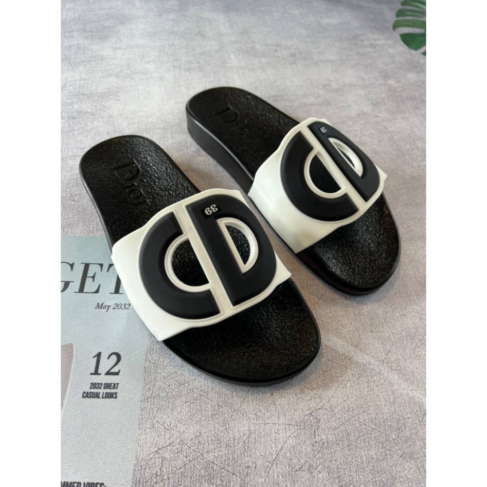 Dép Nam Quai Ngang CD Dập Nổi nguyên liệu cao su thiên nhiên Non trang điểm Nam