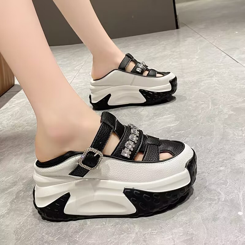 Giày Sandal Da Thật Đế Dày 6cm Đục Lỗ Đính Đá Thời Trang Mùa Hè 2023 Cho Nữ