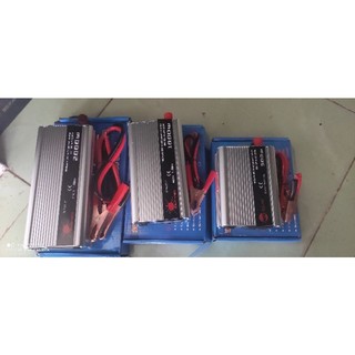 Bộ đổi điện 12v ra 220v 2000w (từ ắc quy 12v)