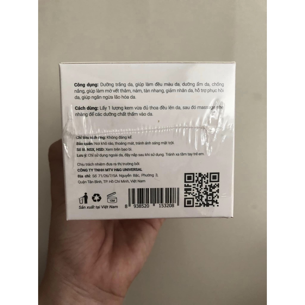 -  Kem Kim Cương Trắng Hồng Căng Bóng Thu Nhỏ Chân Lông Nâng Tông Trẻ Hóa 30gr