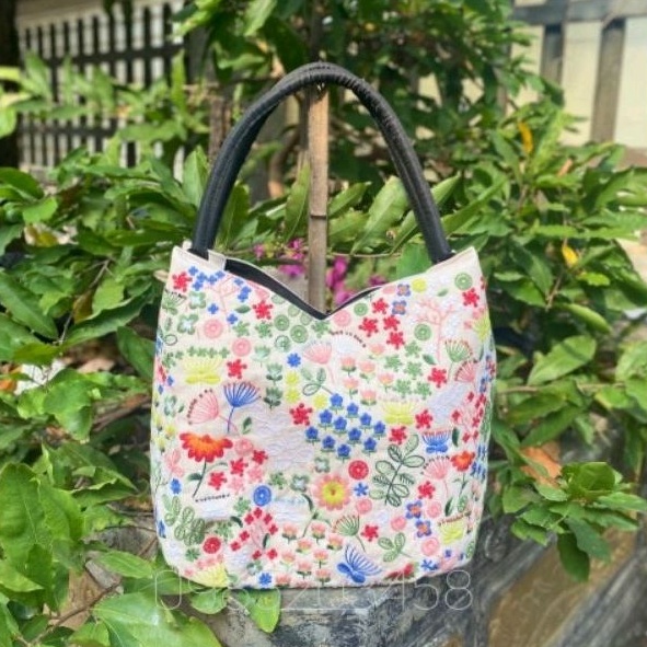 Túi xách nữ đeo vai thêu tay xuất khẩu , quà tặng, made in Việt Nam - hand embroidered bag