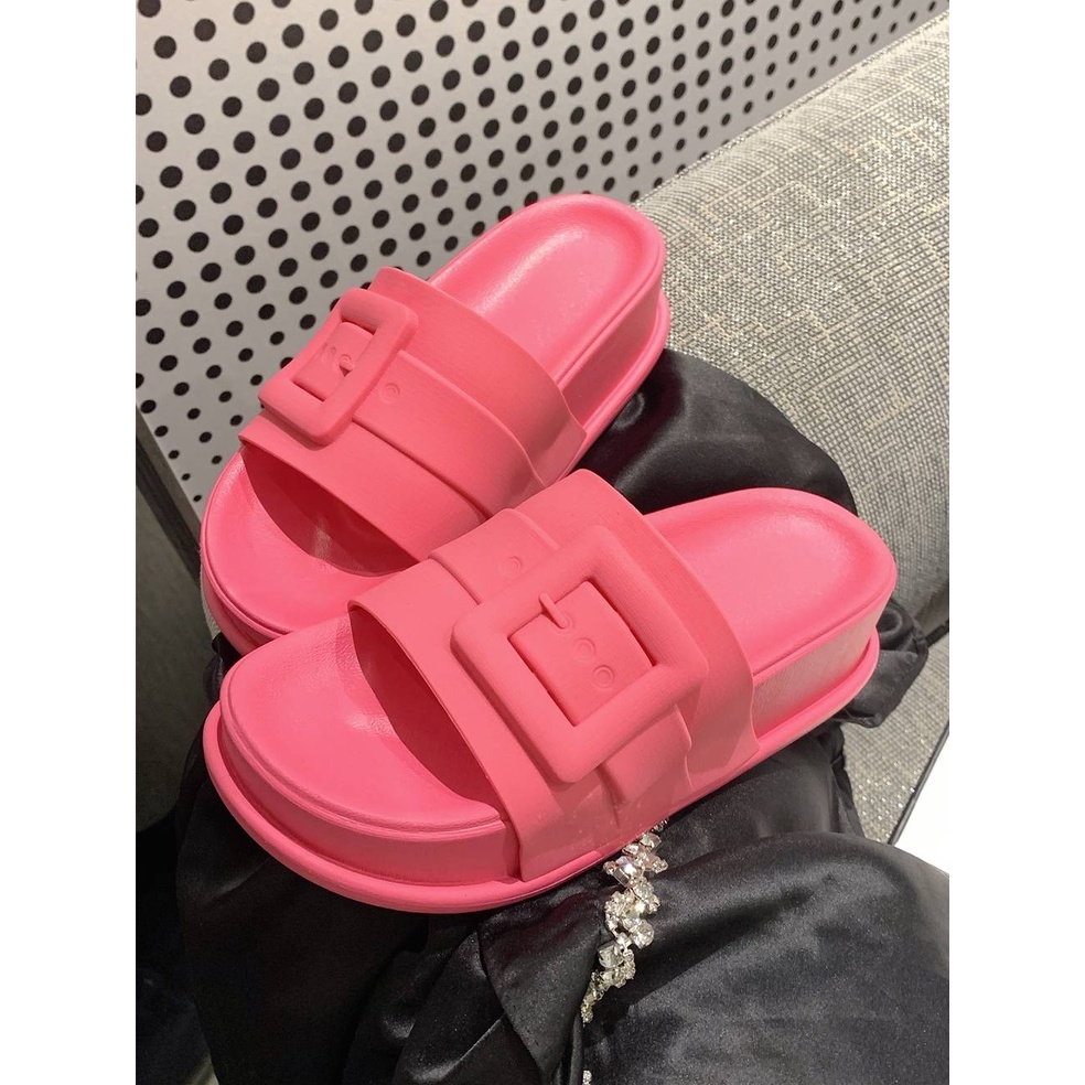 Dép bánh mì đế cao dép lê nữ đế dày chống trượt khóa vuông thời trang