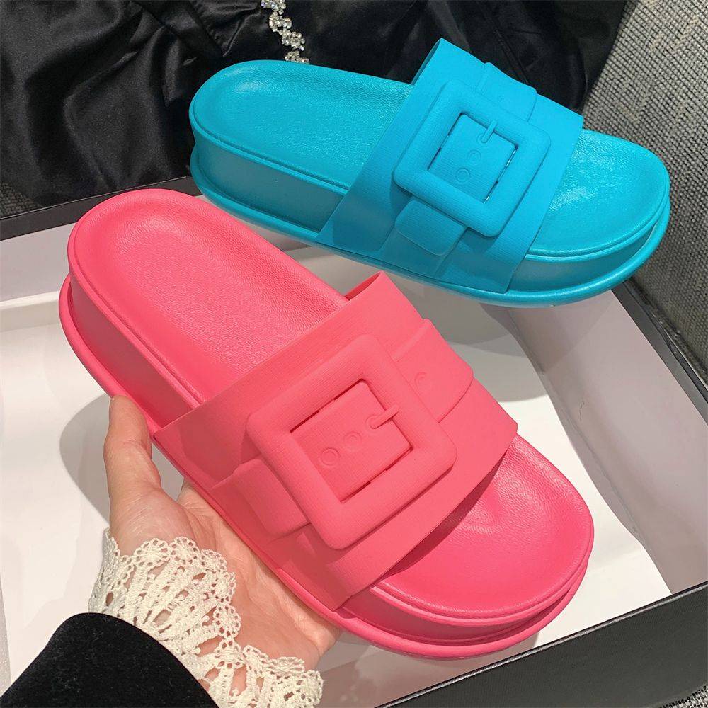 Dép bánh mì đế cao dép lê nữ đế dày chống trượt khóa vuông thời trang