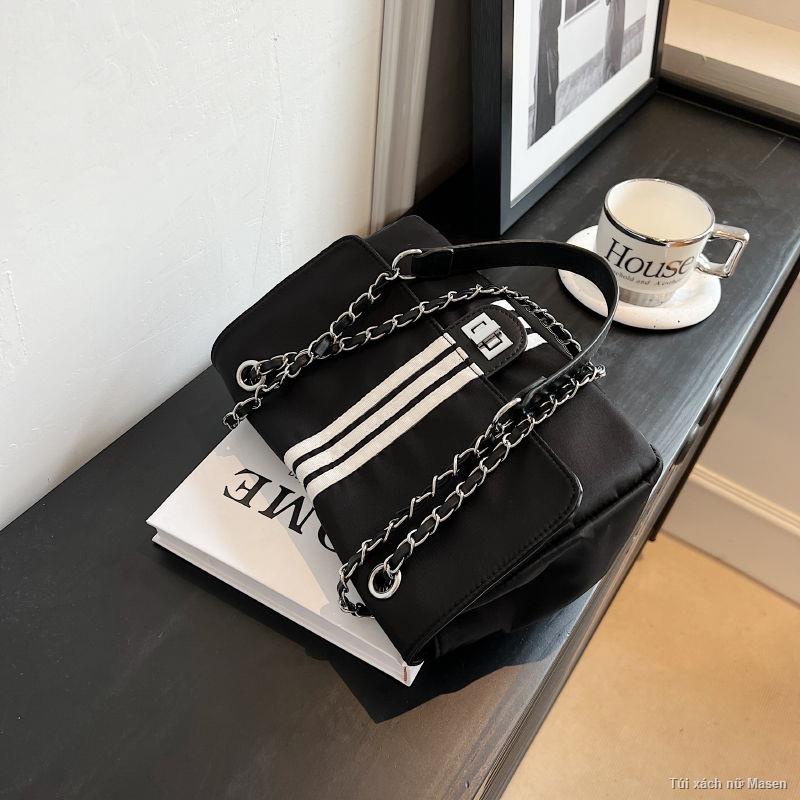 Order💯Túi tote ba sọc đen thời trang Túi đeo vai dung tích lớn Túi vải nylon Túi vải canvas
