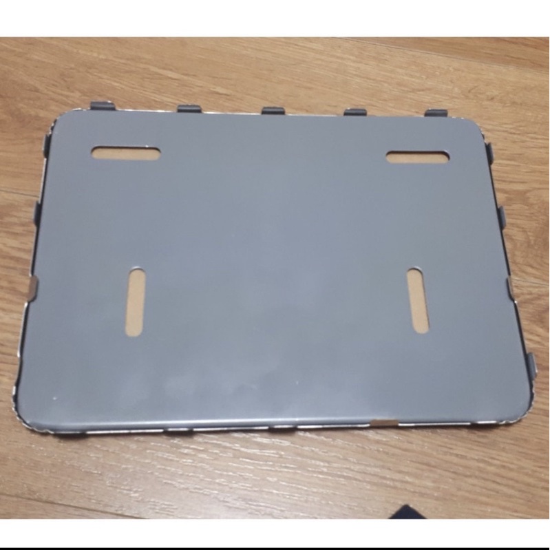 Khung biển số xe máy - viền trơn trắng, inox, meca chống nước