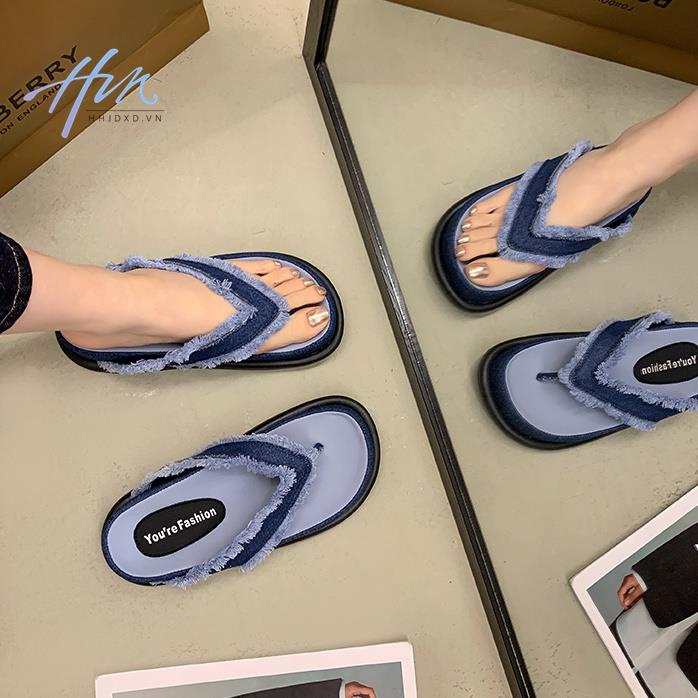 Sandal Xỏ Ngón Mùa Hè Đế Dày Phong Cách La Mã Mới Cho Nữ