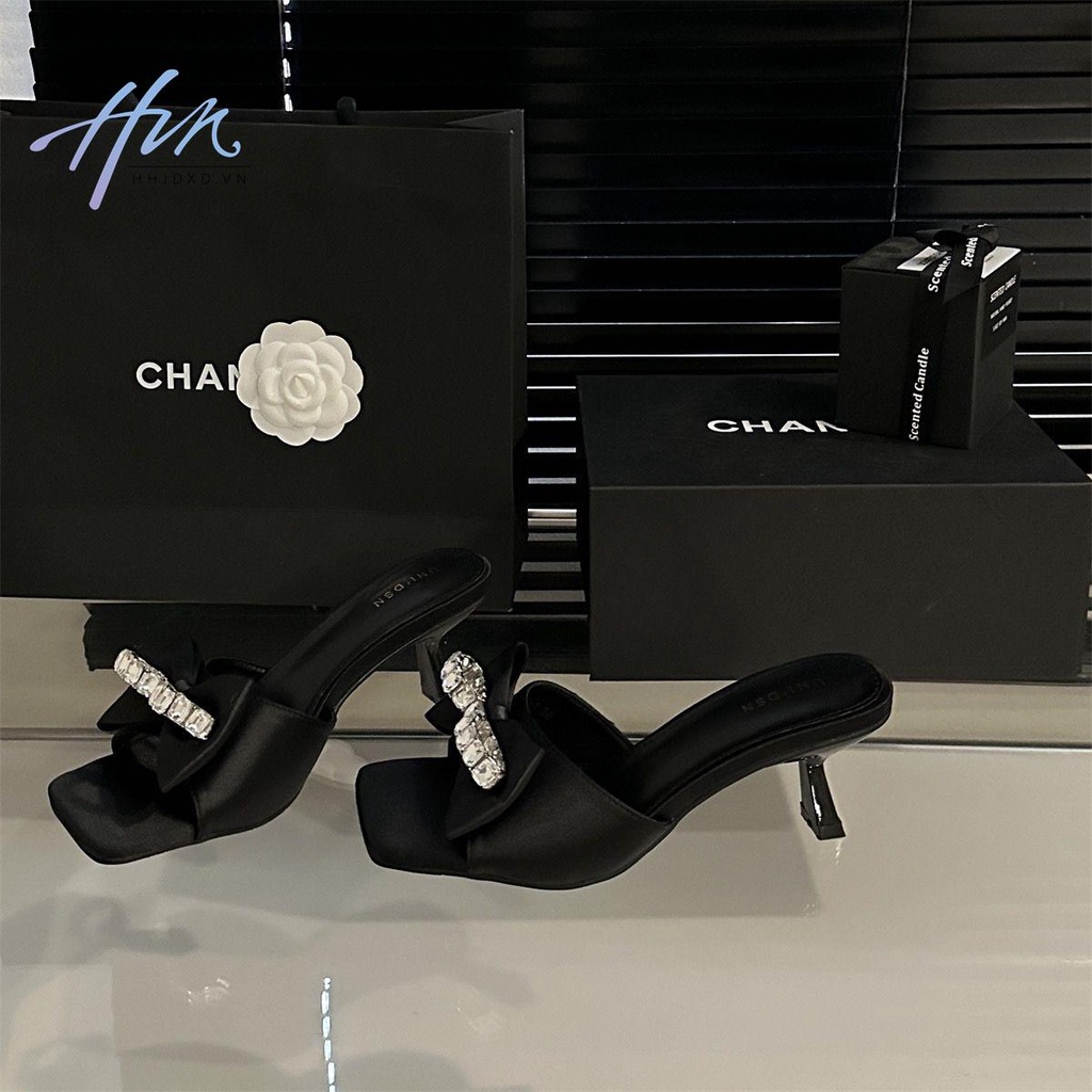 Giày Sandal Cao Gót Mũi Vuông Đính Nơ Xinh Xắn Thời Trang Cho Nữ