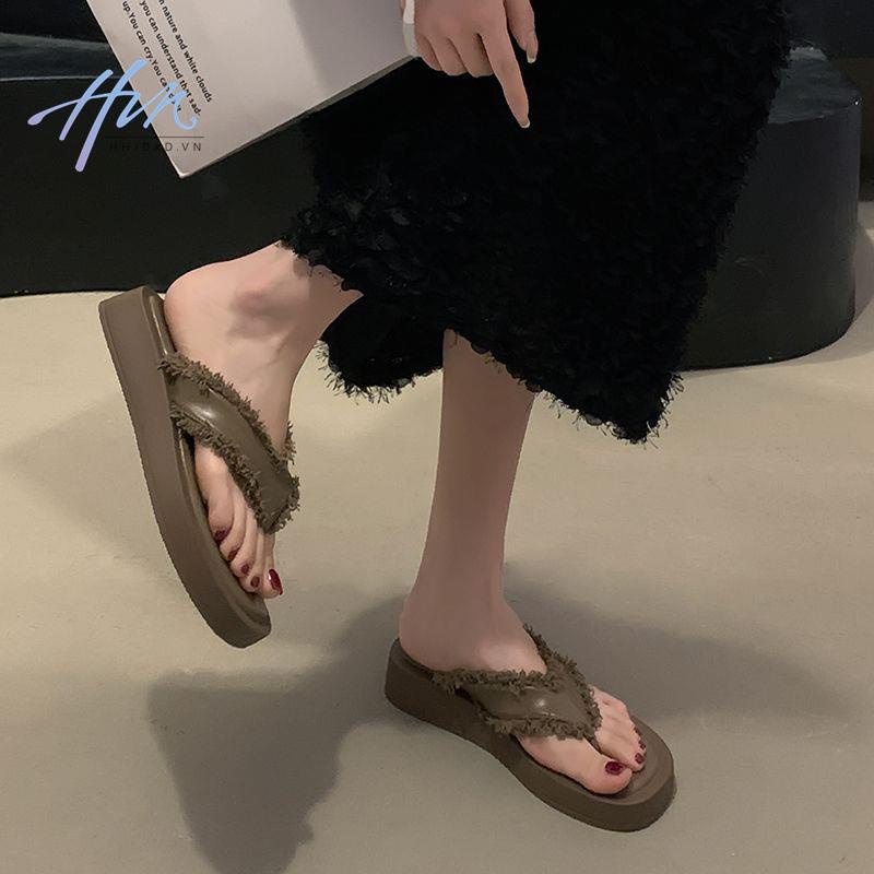 Dép Xỏ Ngón Đế Dày Chống Trượt Thoải Mái Thời Trang Mùa Hè 2023