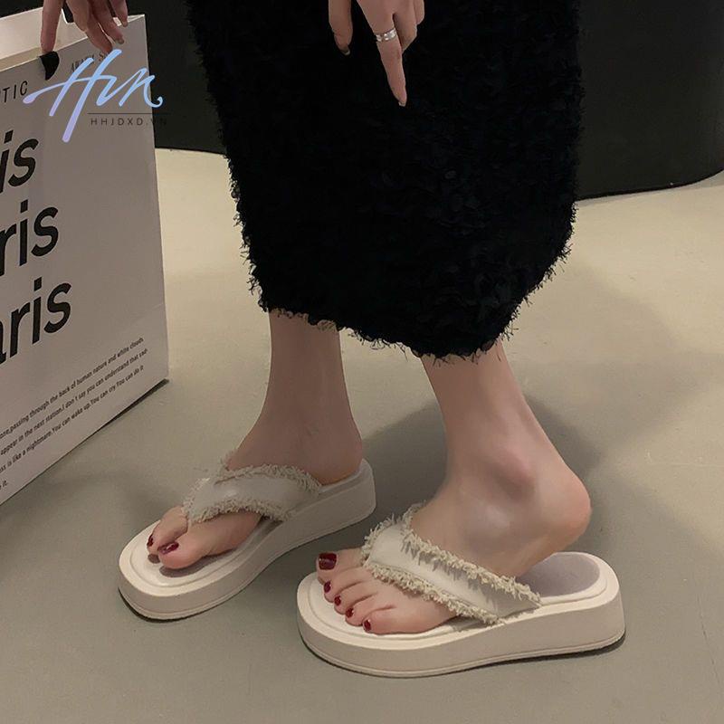 Dép Xỏ Ngón Đế Dày Chống Trượt Thoải Mái Thời Trang Mùa Hè 2023