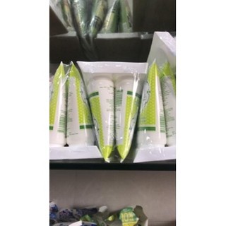 Sữa Rửa Mặt Gạo CIVIC Thái Lan(1típ 180ml)