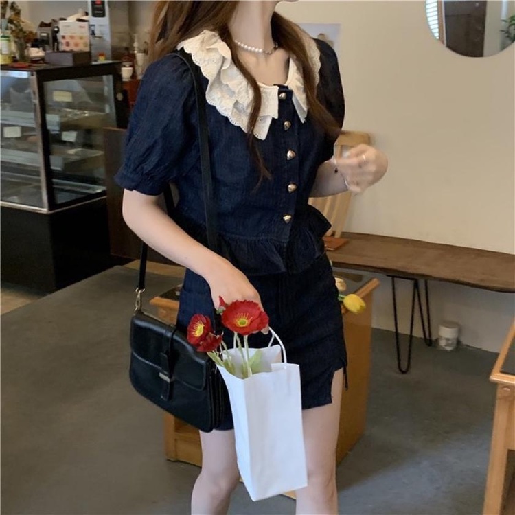 Set Jean tiểu thư xᶖnh xắn áo croptop cổ bèo kèm chân váy chữ A Tấm Clothes