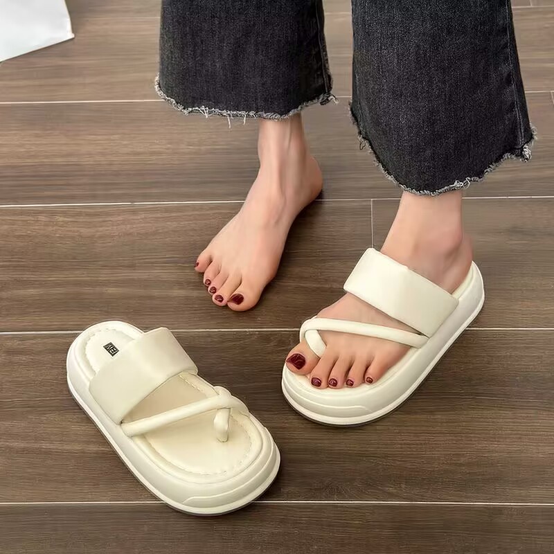 Dép lê nữ dáy dày kẹp chân mặc một cái mới