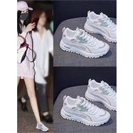 Giày thể thao nữ kiểu dáng năng động 500000