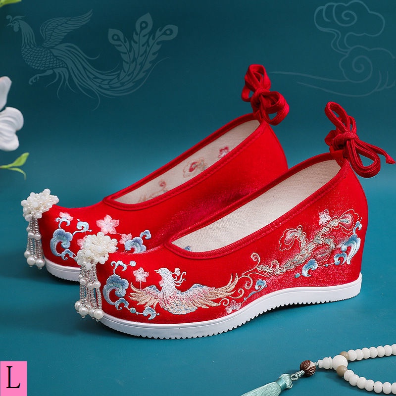 Giày Cao Gót Thêu Họa Tiết Phong Cách Trung Hoa Cổ Điển Cho Cô Dâu