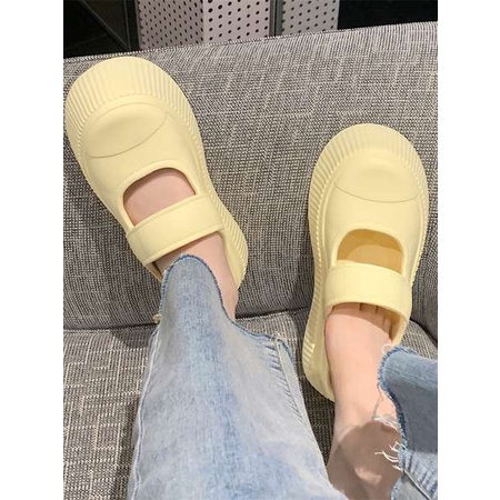 Dép lê đầu to xấu xí đế dày