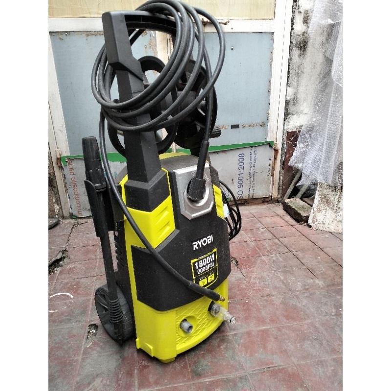 SALE Máy rửa xe RYOBI 1800w hàng xuất Úc