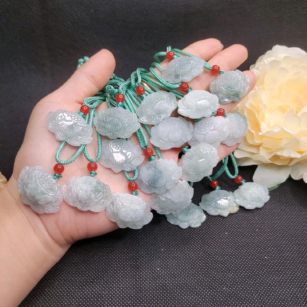Q1000 Vòng cổ mặt hoa sen Lam Ngọc Xanh Phớt không kén mệnh - Phong Thủy TUDO