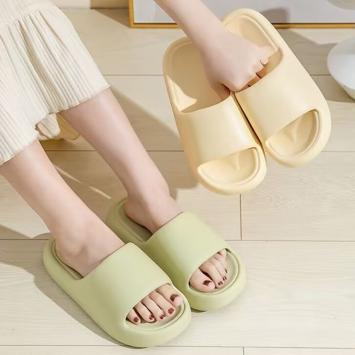 Dép cao su mới đáy dày mùa hè gia đình đơn giản