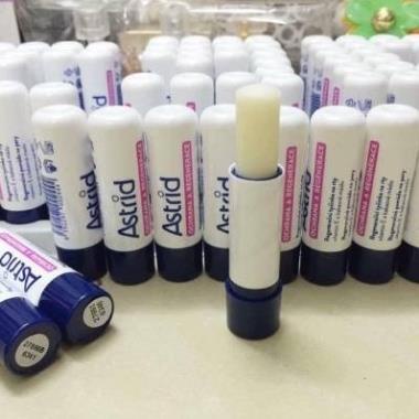 Son mỡ hươu astrid. Son dưỡng chống nẻ, dưỡng môi, tẩy da chết shopnguyenanh88