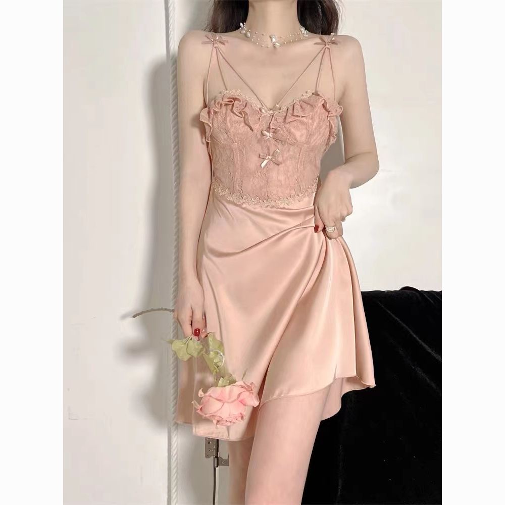 Bộ Đồ Ngủ Xuân Hè Hai Mảnh Phối Ren Rỗng Có Đệm Ngực Gợi Cảm Phong Cách Mới Cho Nữ