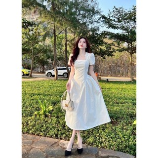 Đầm tiểu thư dáng dài có mút ngực