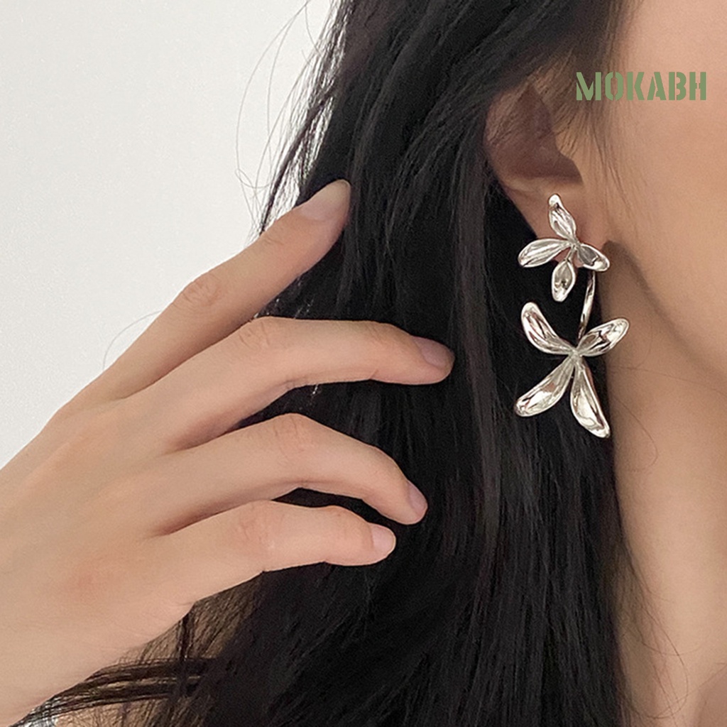 1 Đôi Bông Tai Hình Hoa Đính Đá Lấp Lánh Thời Trang Cho Nữ