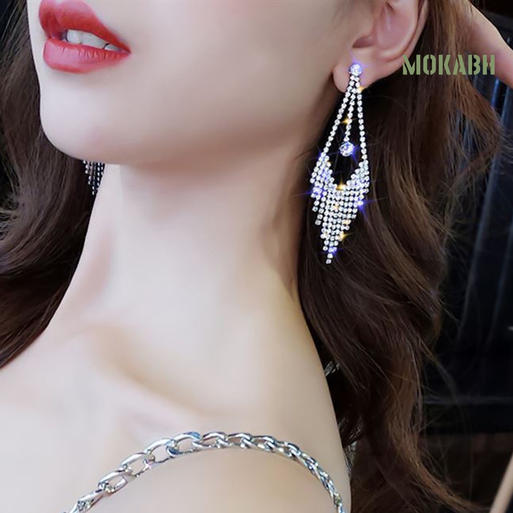 Bông Tai Dáng Dài Đính Đá Phối Tua Rua Sang Trọng Cho Nữ