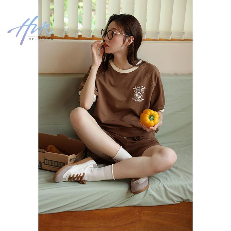 Bộ Áo Thun Thêu Họa Tiết Màu Sắc Tương Phản + Quần Short Co Giãn Phong Cách Thể Thao Thời Trang Mùa Hè Cho Nữ