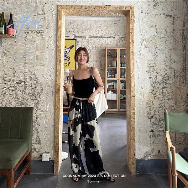 Quần Dài Dáng Rộng Lưng Thun Co Giãn Ôm Dáng Họa Tiết Bò Sữa Nhỏ Thời Trang Cho Nữ