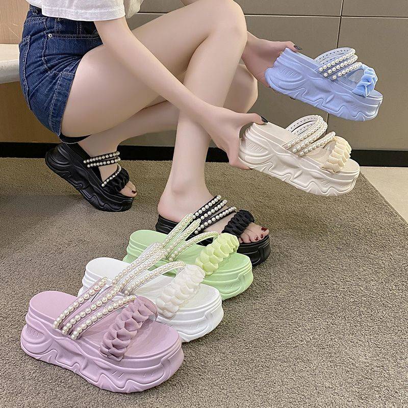 Dép Quai Ngang Đế Dày Thời Trang Mùa Hè Hàng Mới Dành Cho Bạn Nữ