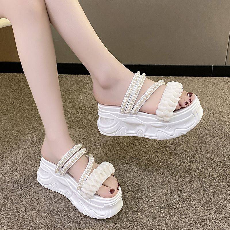 Dép Quai Ngang Đế Dày Thời Trang Mùa Hè Hàng Mới Dành Cho Bạn Nữ