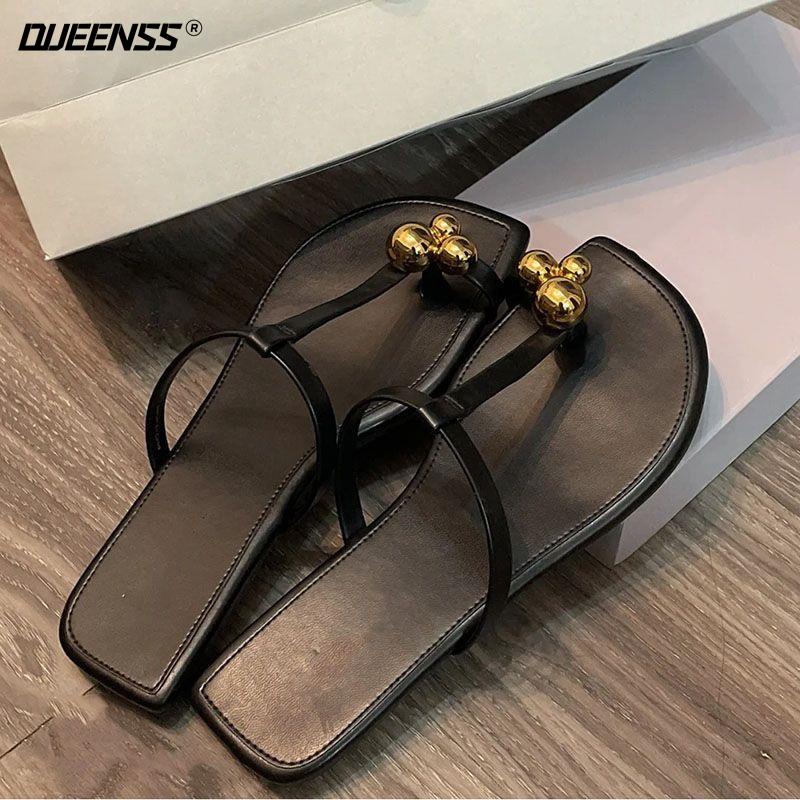 Dép Sandal Hở Ngón Đế Bằng Phong Cách Mới Thời Trang Xuân Hè 2023