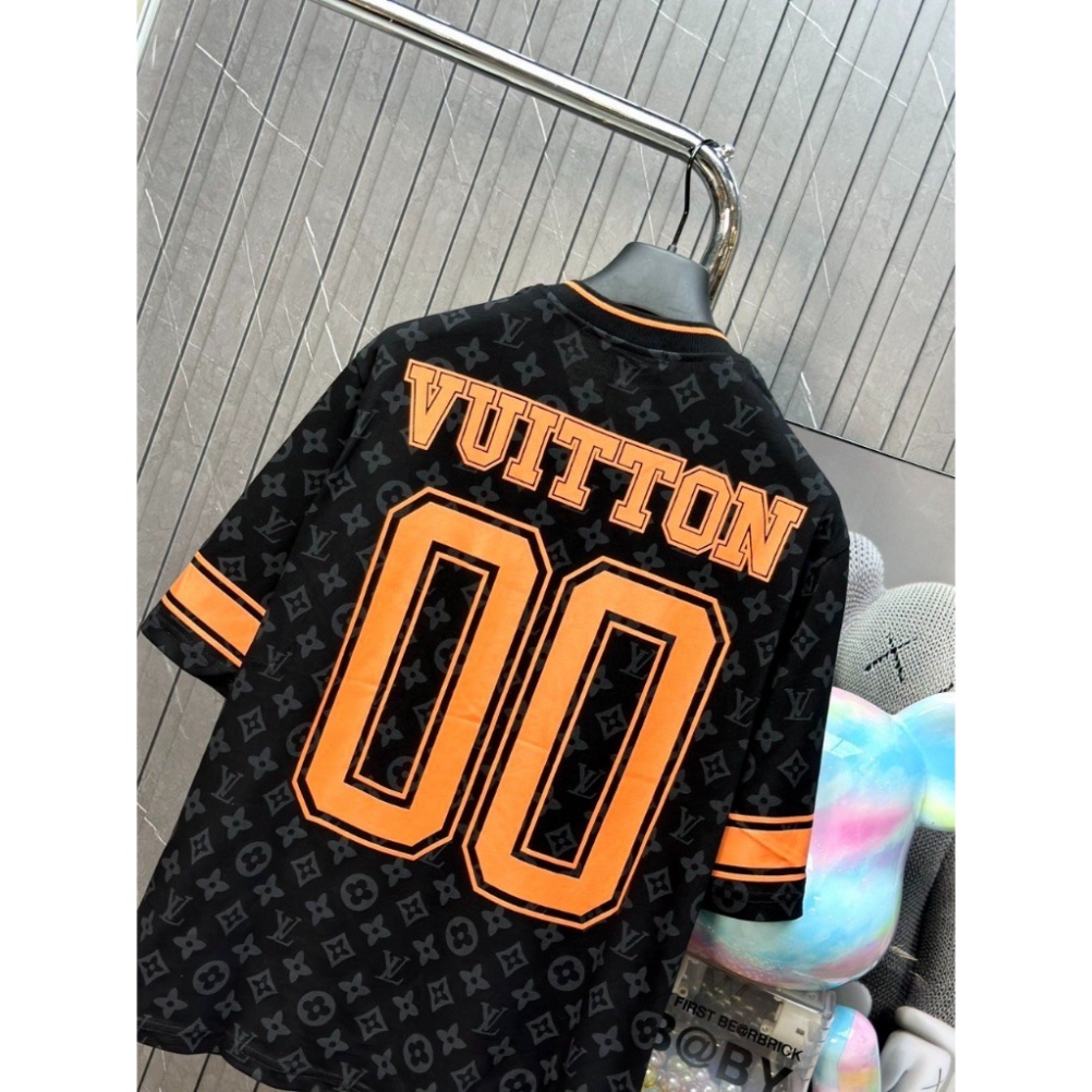 ÁO THUN LOUIS VUITON SPORTY 00 , ÁO THUN LV ĐEN CAM NAM NỮ UNISEX