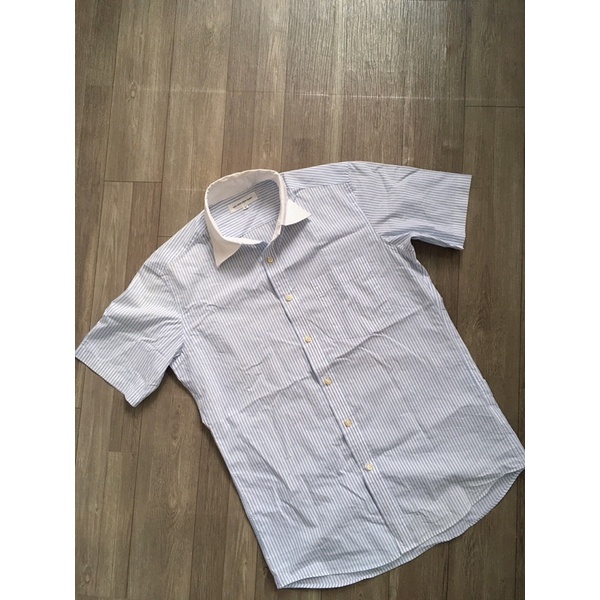 Sơ mi ngắn tay kẻ sọc