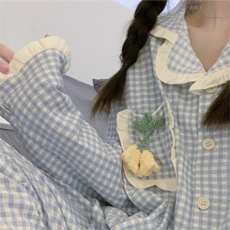 Bộ Đồ Ngủ Tay Dài Nhún Bèo Họa Tiết Caro Dễ Thương Thời Trang Xuân Thu Cho Nữ