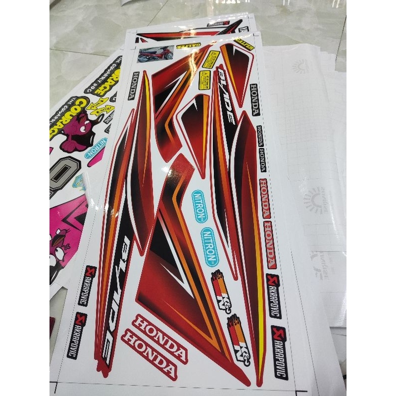 Tem Rời Wave Blade 110 Dán Xe Dàn Áo Đỏ  - Decal In Chất Lượng