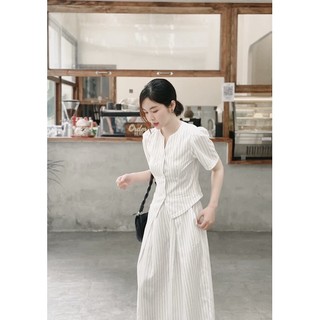 set trắng kẻ Luu hanh