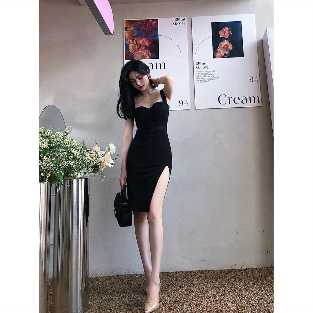 Đầm Hai Dây Dáng Ôm Xẻ Tà Chéo Ngực Màu Đen Quyến Rũ Cho Nữ