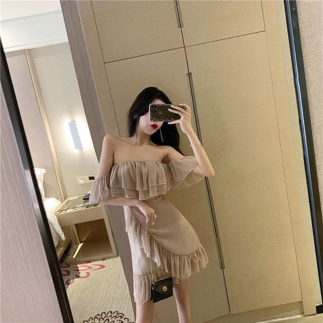 Đầm Ống Mỏng Mùa Hè Phong Cách Mới Gợi Cảm Có Diềm Xếp Nếp Lệch Eo Hẹp