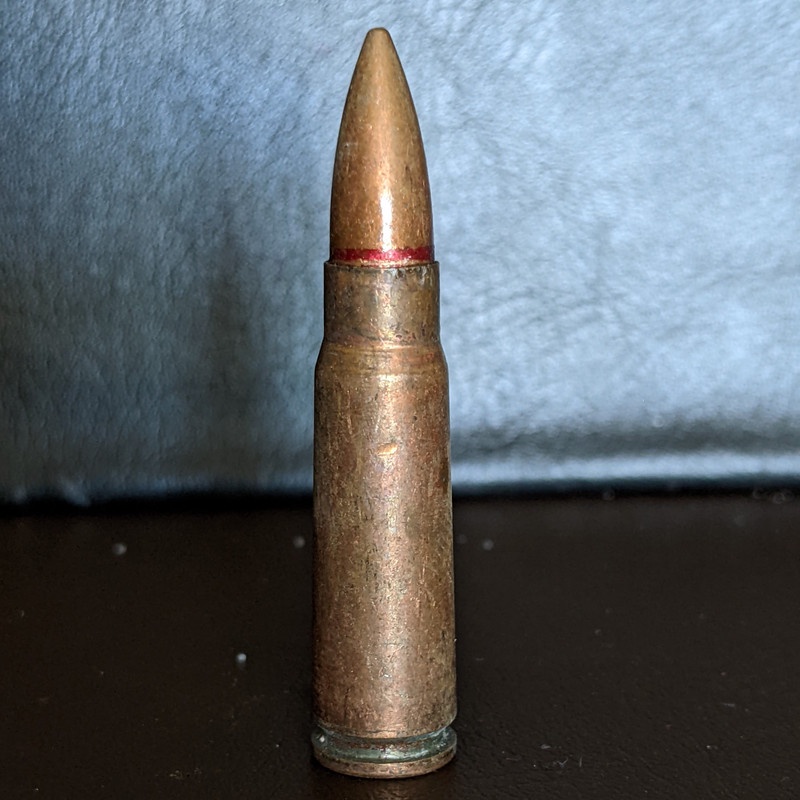 Mô hình viên cattut Ak bằng sắt